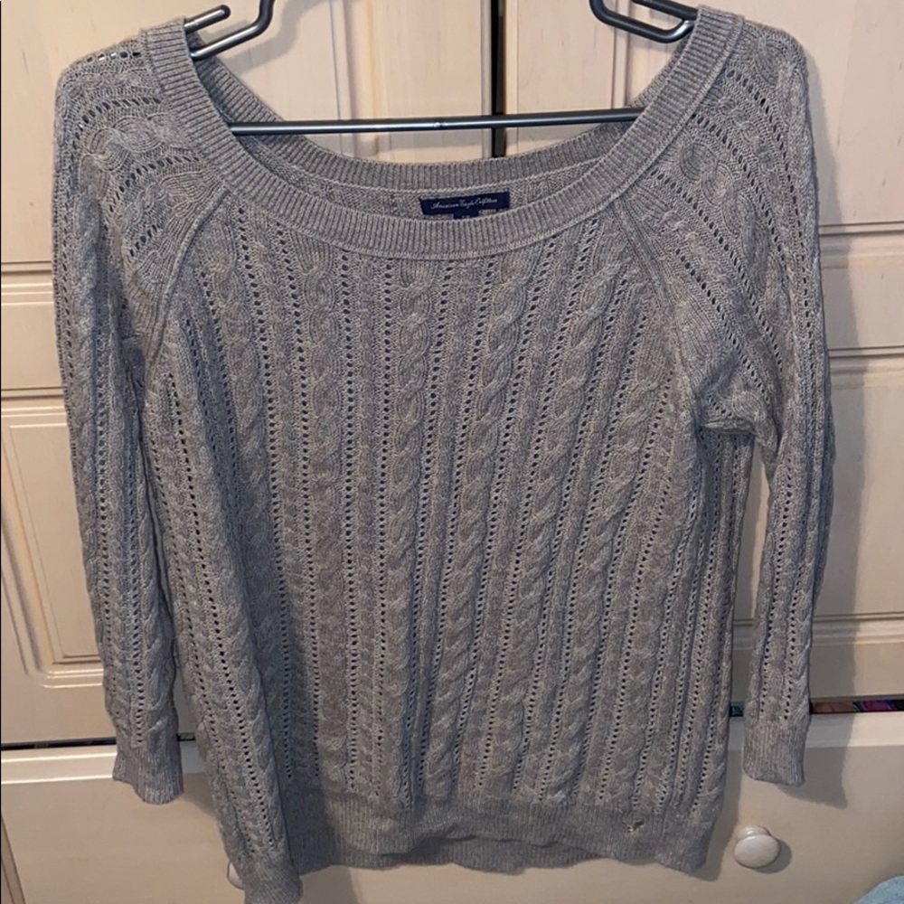 American Eagle tan sweater